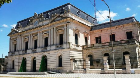 BRAGADO-EDIFICIO-MUNICIPAL-460x259-1